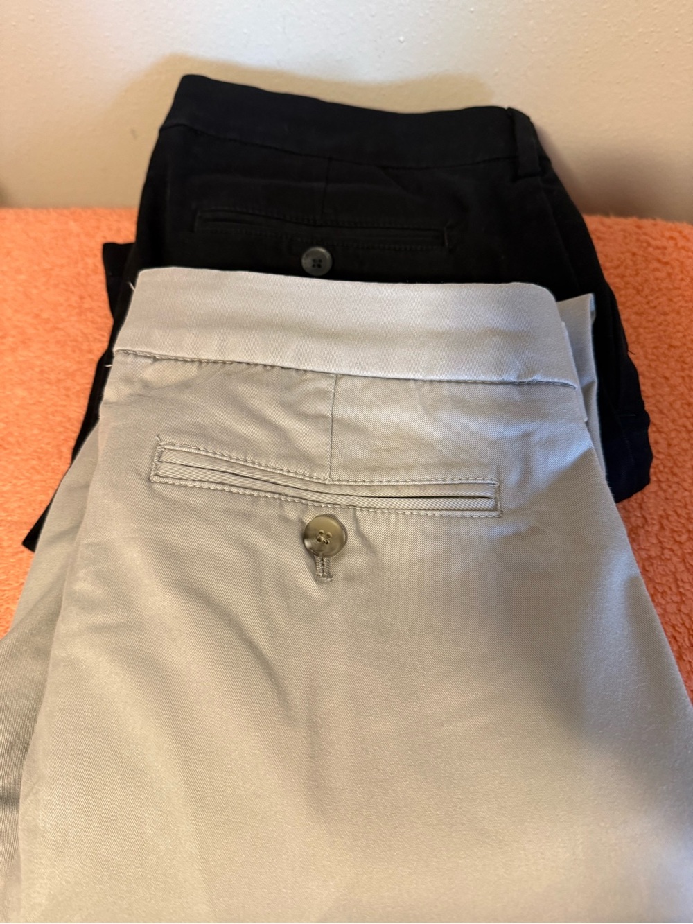 Express Men's Dress Pants in Light Gray and Black